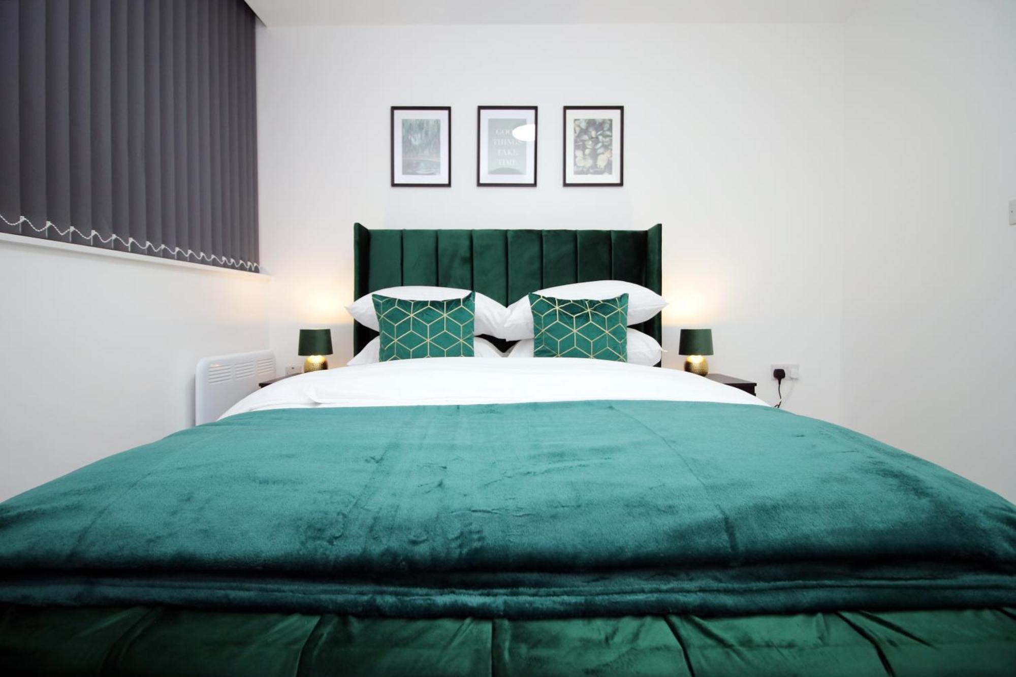 New Cardiff Bloc Exclusive Apartments By Prime Stays - Shops And Parking - Great For Groups And Families エクステリア 写真