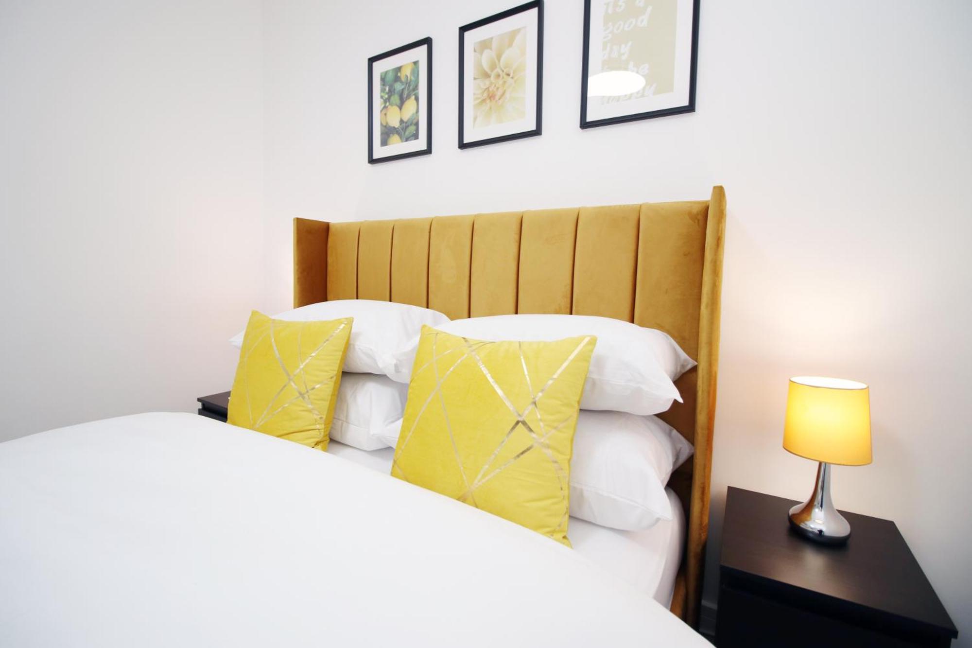 New Cardiff Bloc Exclusive Apartments By Prime Stays - Shops And Parking - Great For Groups And Families エクステリア 写真