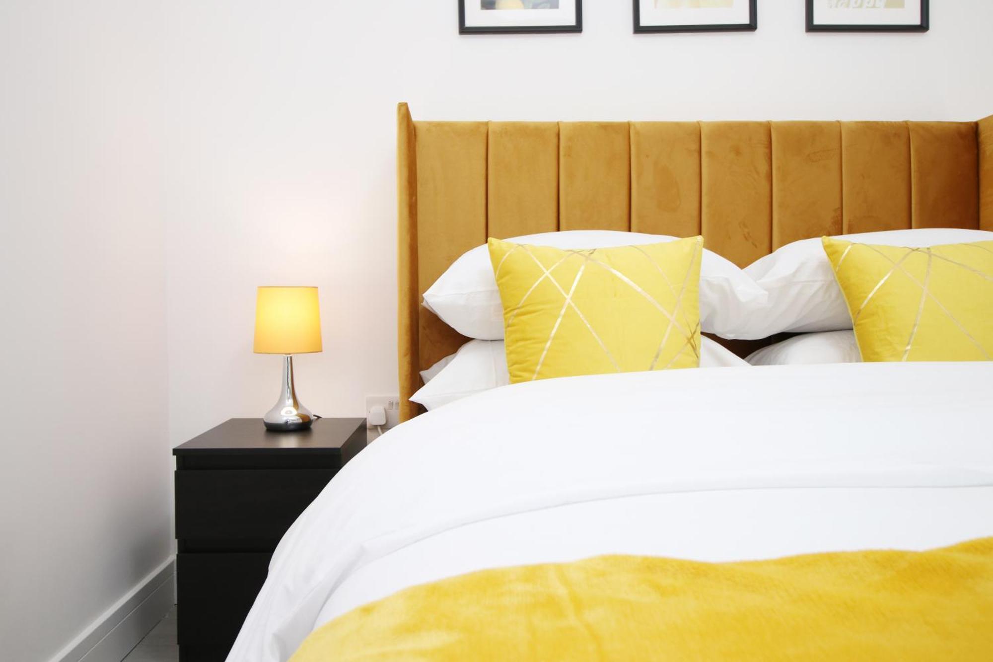New Cardiff Bloc Exclusive Apartments By Prime Stays - Shops And Parking - Great For Groups And Families エクステリア 写真